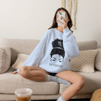 Skorpion Messy Bun Sweatshirt